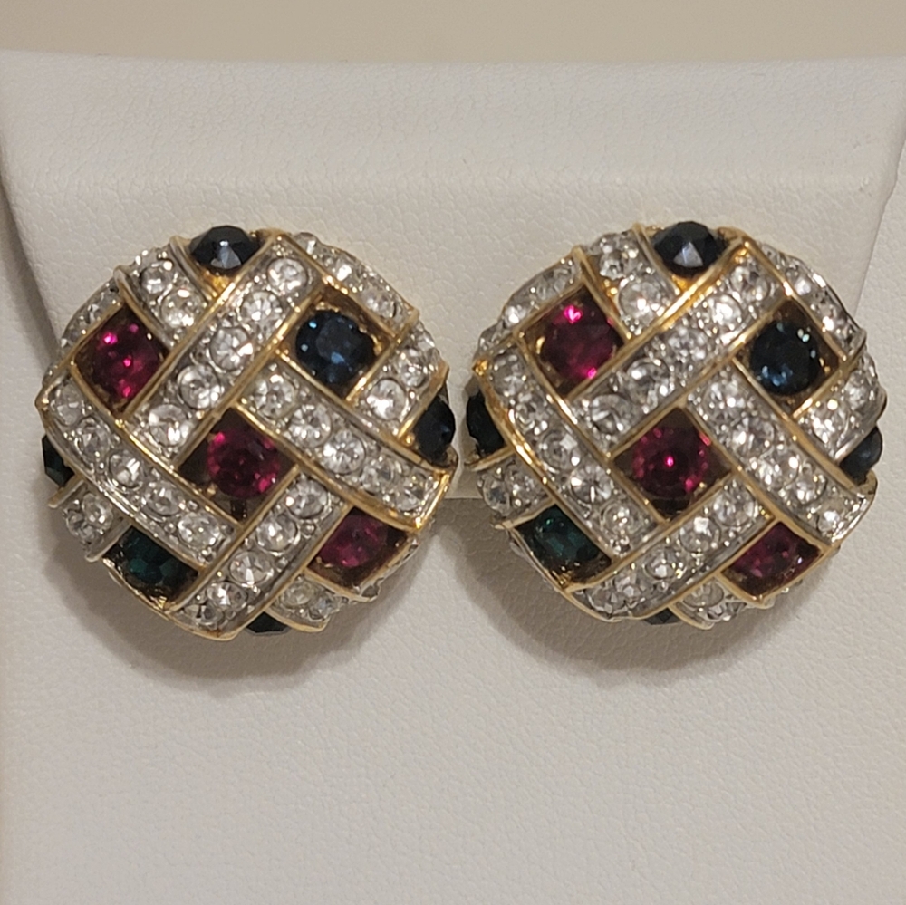 Vintage Multicolor Rhinestone Basket Weave Gold Tone Clip On Earrings